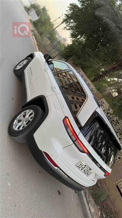 Jeep Grand Cherokee L